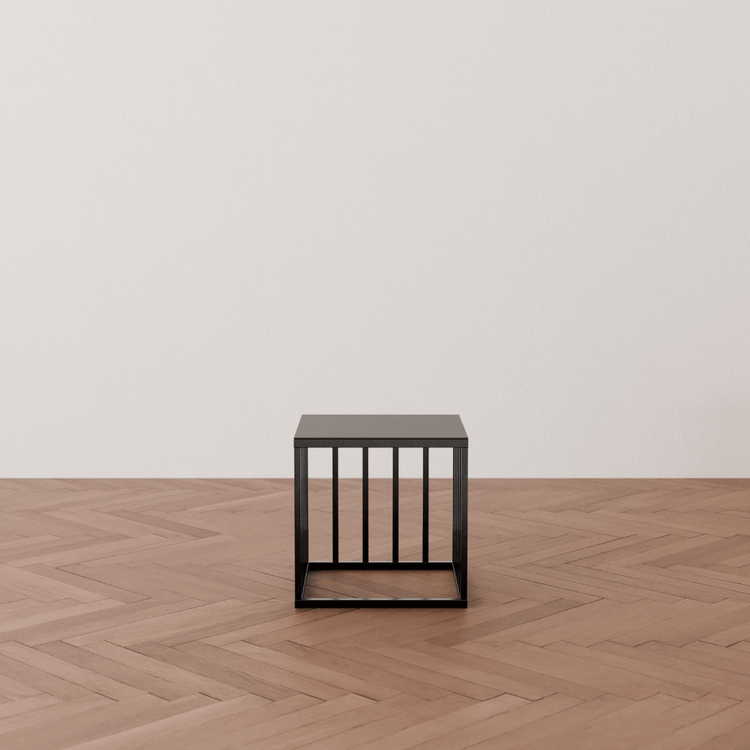 Kvadratinis staliukas LINE CALM | Steelart