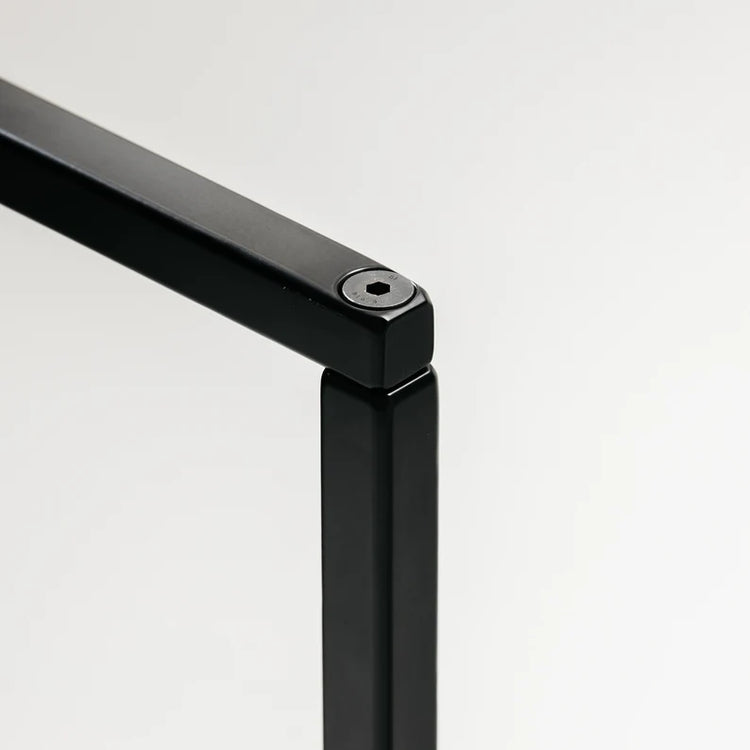 Moderni kabykla drabužiams BALANCE Steelart