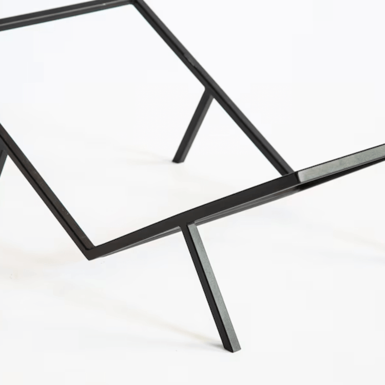 stovas-malkoms-CALM-Steelart4